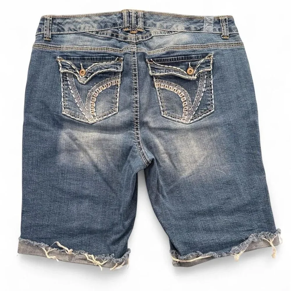 Ariya distressed stitching